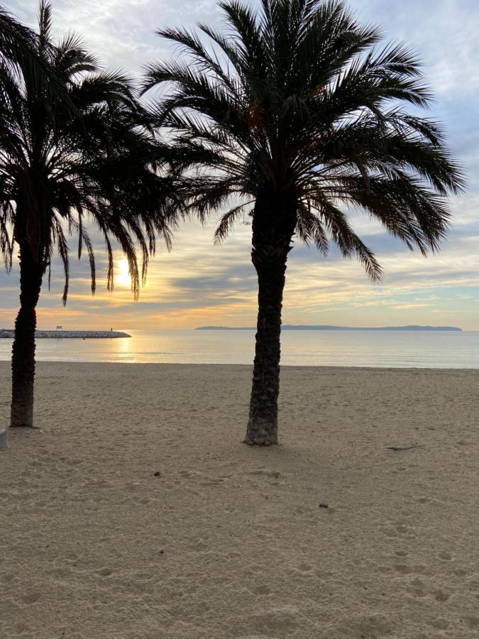 Coteplage Le Lavandou Bagian luar foto